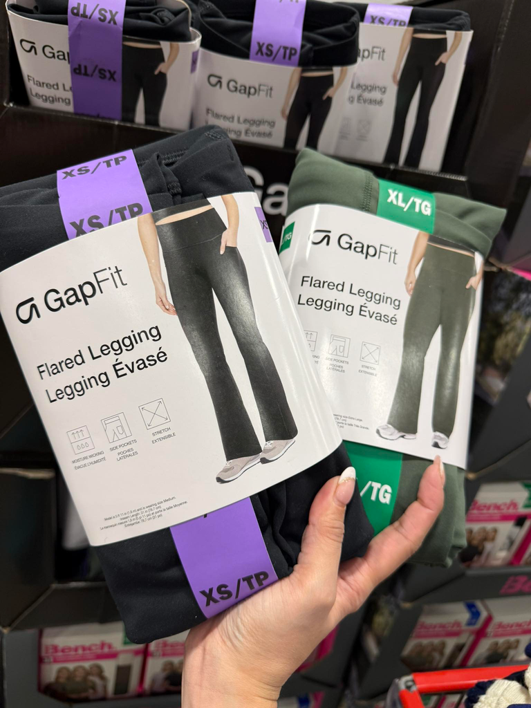 GapFit Flared Legging